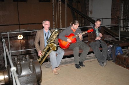 012-DSC_0104_jazz.JPG.medium.jpeg